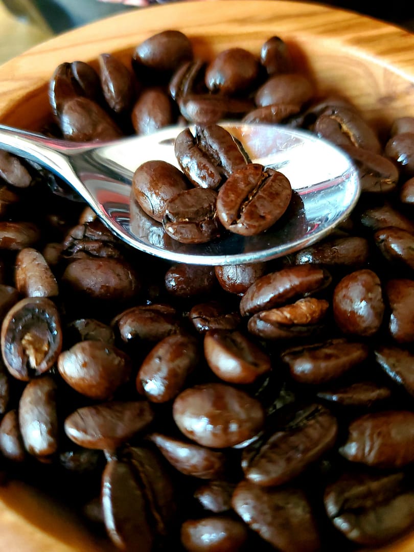 Royal Coffee roasted beans Royal Coffee roasted beans